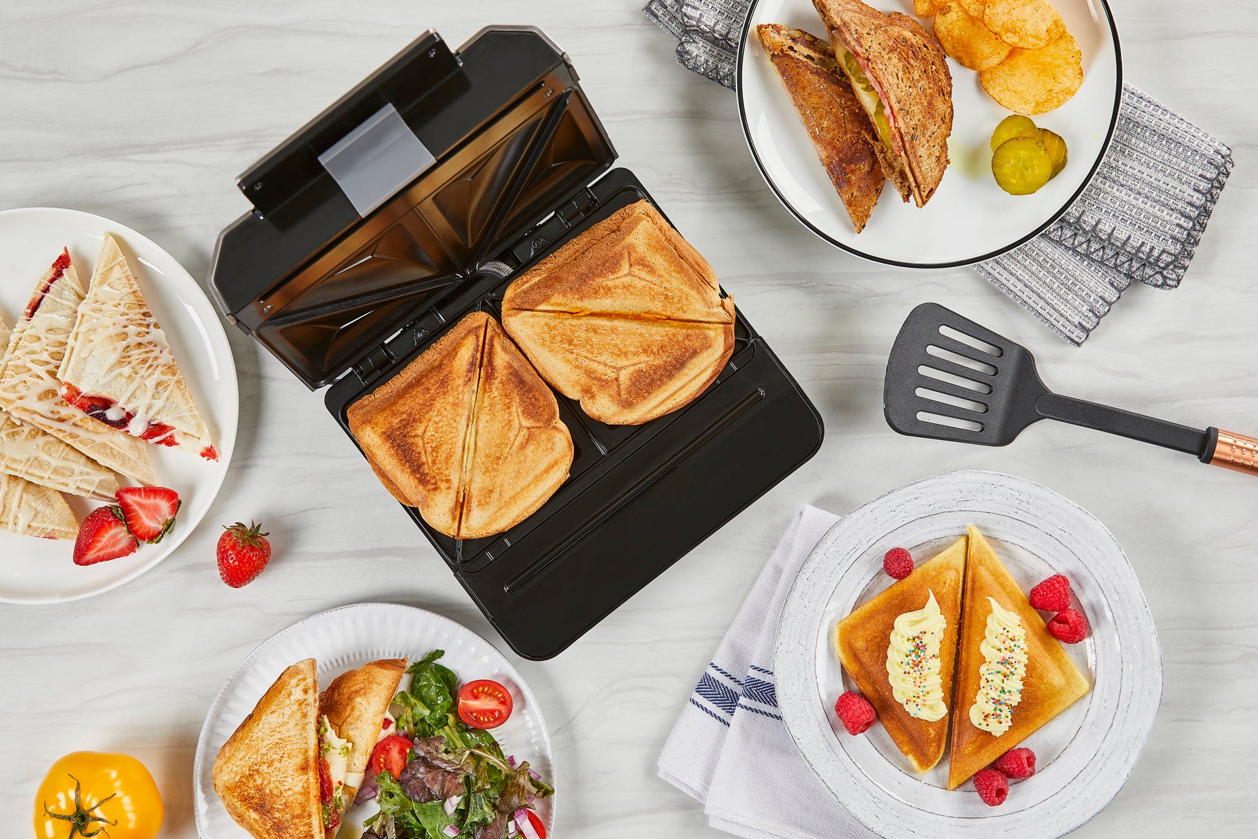 Black + Decker Sandwichera, SM602F
