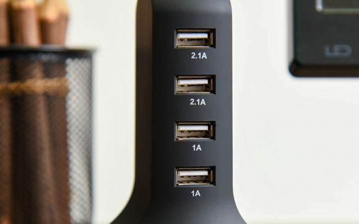 Xtech Estación con 4 Puertos USB para Carga XTA-195